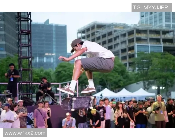 重庆滑板队的盯防体系与战术分析探讨滑板运动的团队协作与策略应用